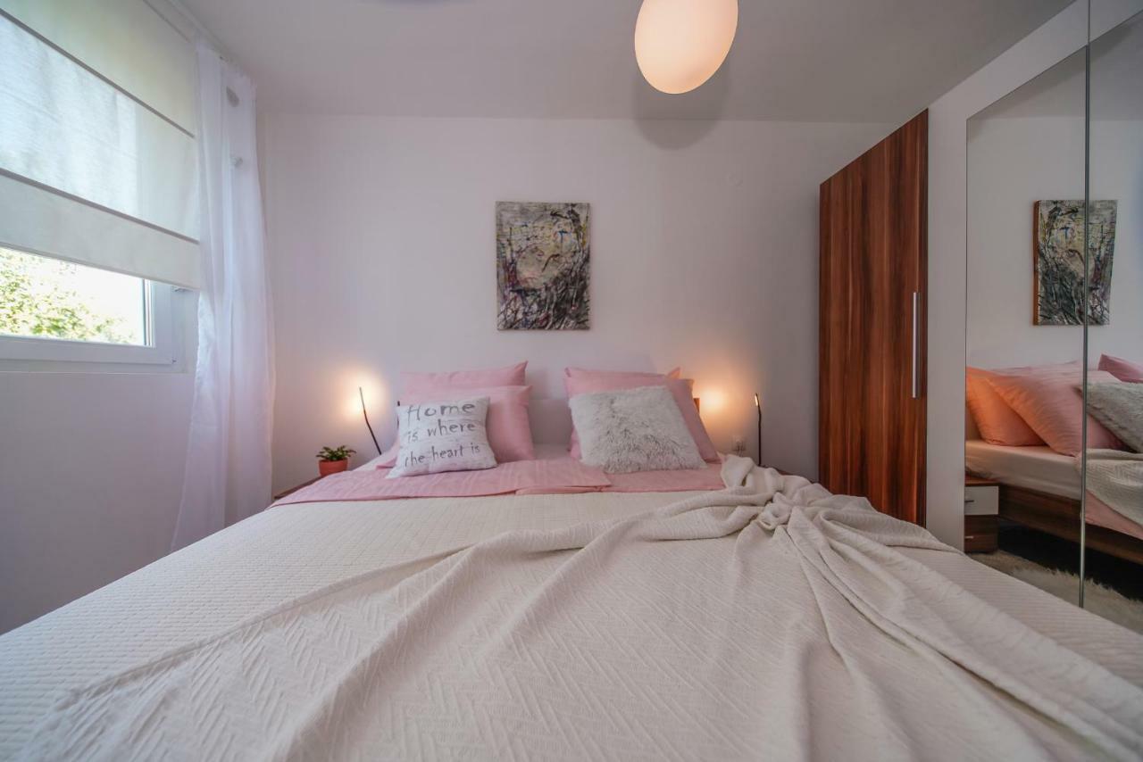 Apartment Happy Day Varaždin Eksteriør bilde